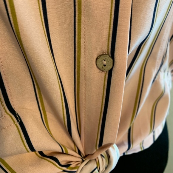 Hyfve  waist tie loose fit blouse, shirt, top, great with black shorts.like new - Picture 4 of 11